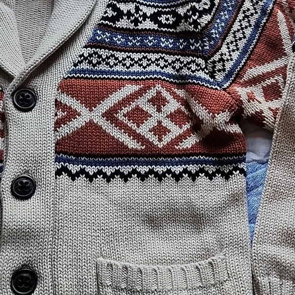 GUC button down sweater size 5-6 - Picture 3 of 5